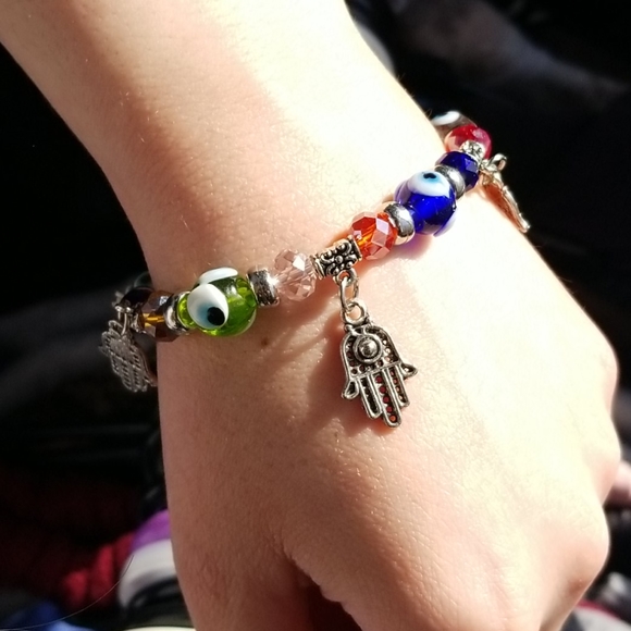 4 bracelets - costume jewelry - Picture 5 of 6